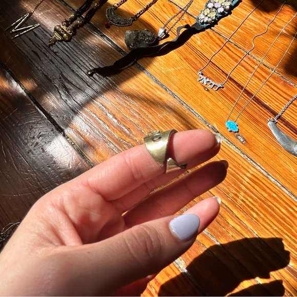 Meteorite Cluster Geo Ring - Picture 7 of 7